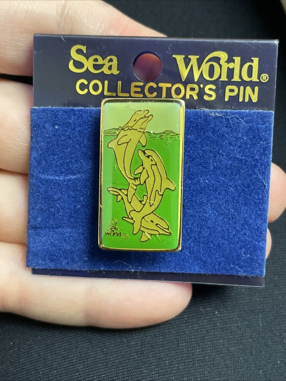Vintage Sea World Dolphins Lapel Trading Collectors Pin Green